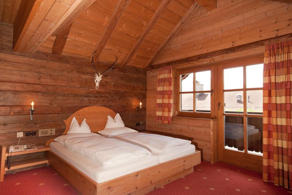 Hotel Kirchenwirt Kirchberg in Tirol Camera foto
